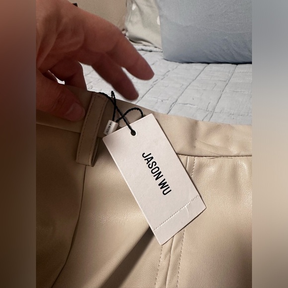 NWT Jason Wu Cream Vegan Leather Pants size small - Picture 4 of 5